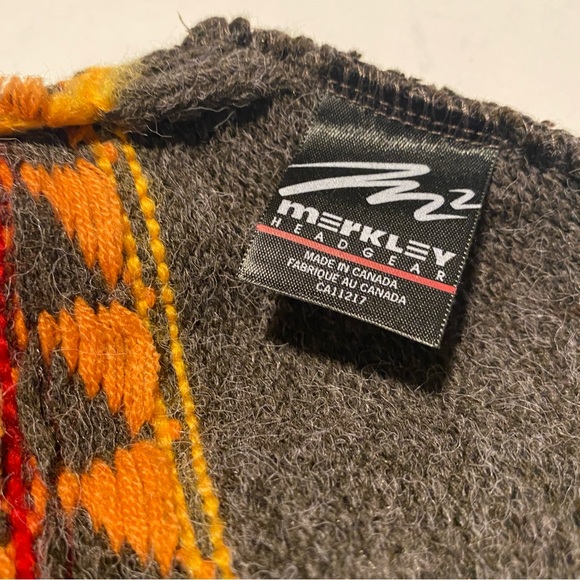 Merkley Headgear wool hat 10” flat across and 10” top to end of earflap SZ P? - Picture 6 of 8